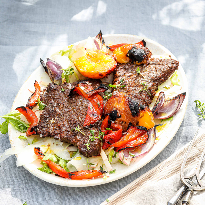 RSZ Steak Salad_0003_GRILLEDSTEAKSALAD-0808.jpg