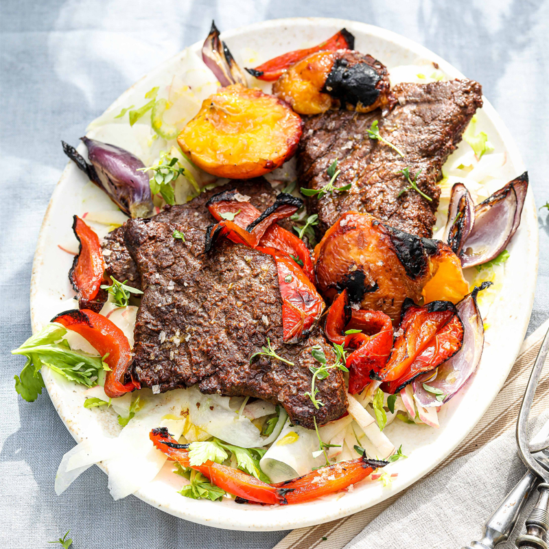 RSZ Steak Salad_0004_GRILLEDSTEAKSALAD-0816.jpg